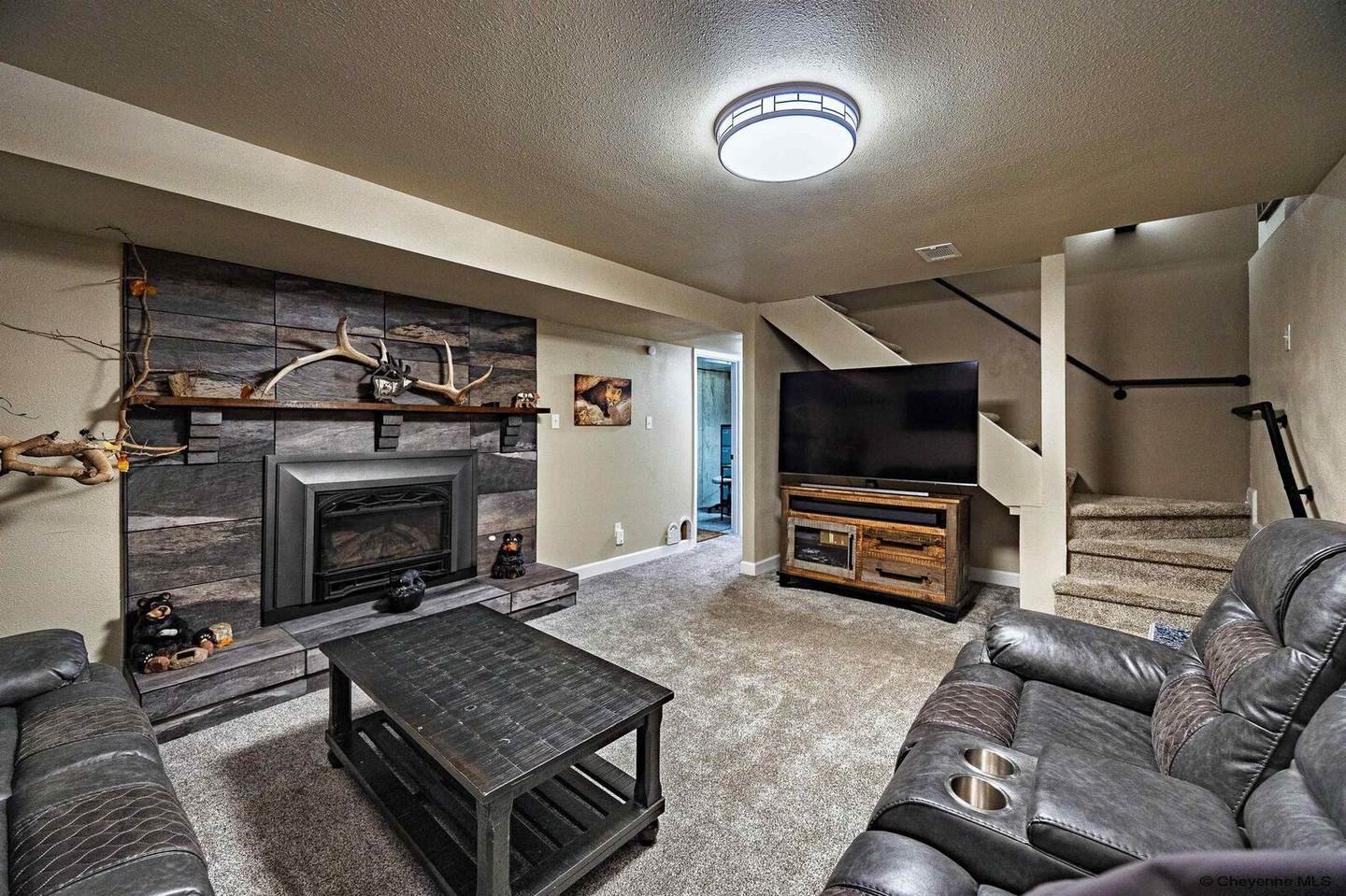 3532 Sunrise Rd, Cheyenne WY - photo 22 of 35